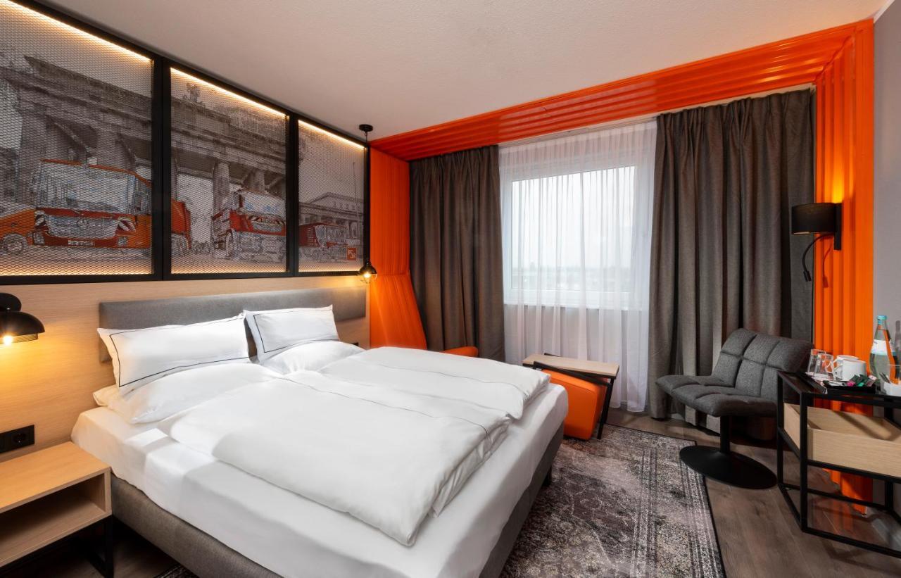 Ibis Styles Berlin Treptow Hotel Exterior photo